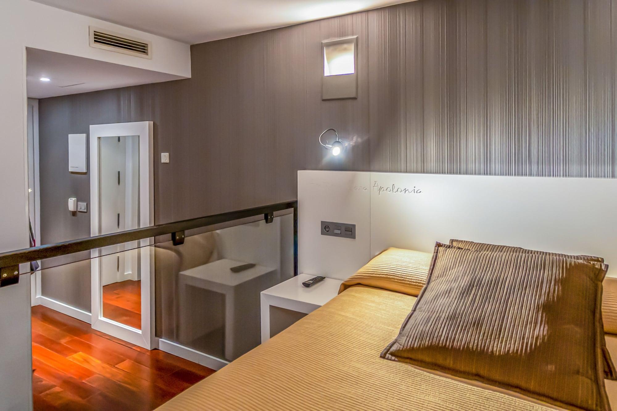 Apolonia Hotel 3*